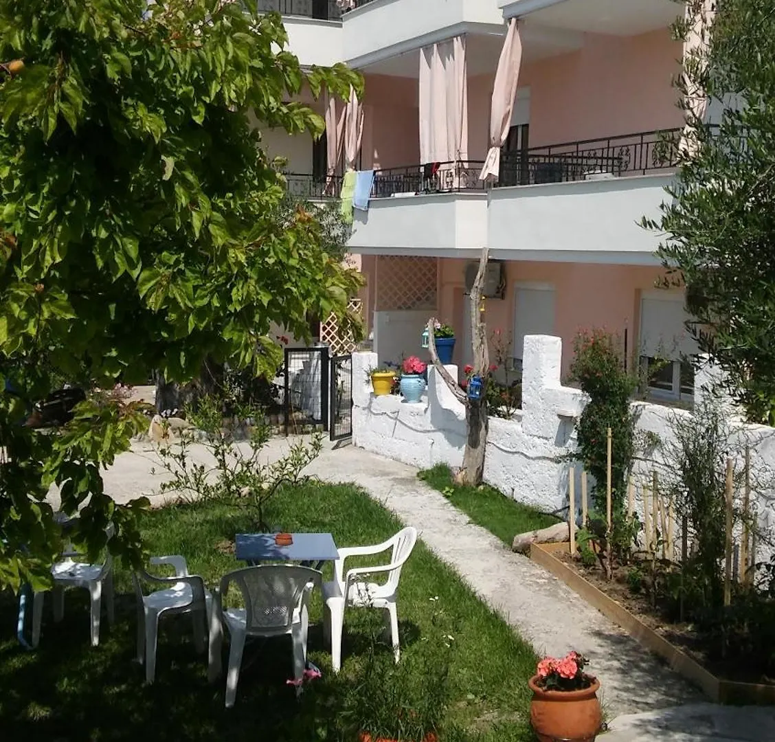 Filomeni Studios Pefkochori Greece